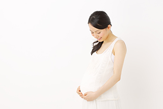 妊娠性歯肉炎は早産・低体重児出産のリスク大